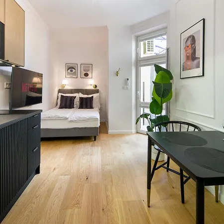 Lejlighed Discover - Lubomirskiego St - Classic & Modern - Near Main Station, Netflix And Ac Kraków