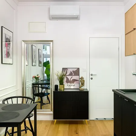 Discover - Lubomirskiego St - Classic & Modern - Near Main Station, Netflix And Ac Daire