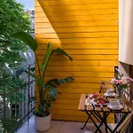 Discover - Lubomirskiego St - Classic & Modern - Near Main Station, Netflix And Ac Apartment *